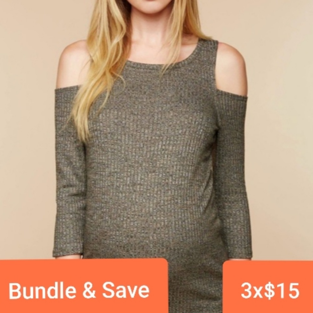 Motherhood Maternity rib knit cold shoulder top